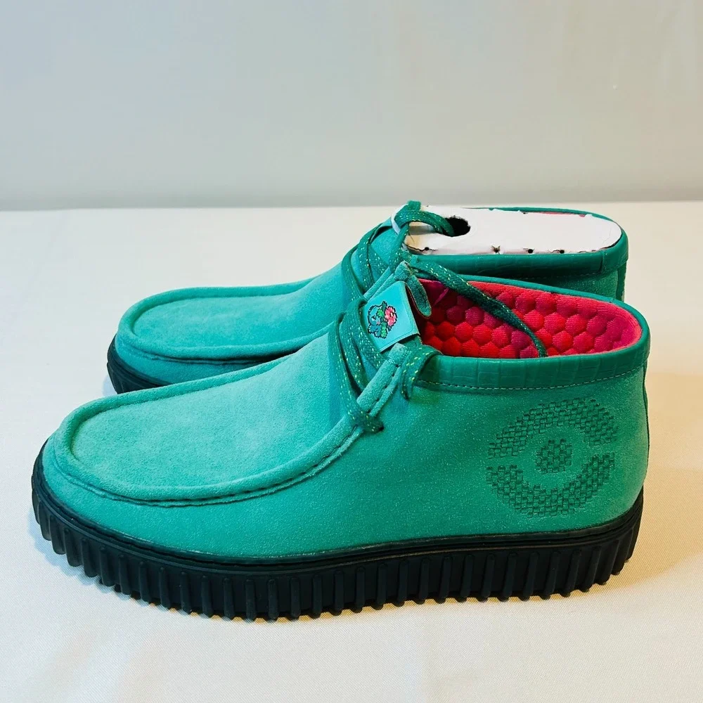 Clarks x Pokemon Torhill Explore Chukka Boot Turquoise Venusaur Mens 9